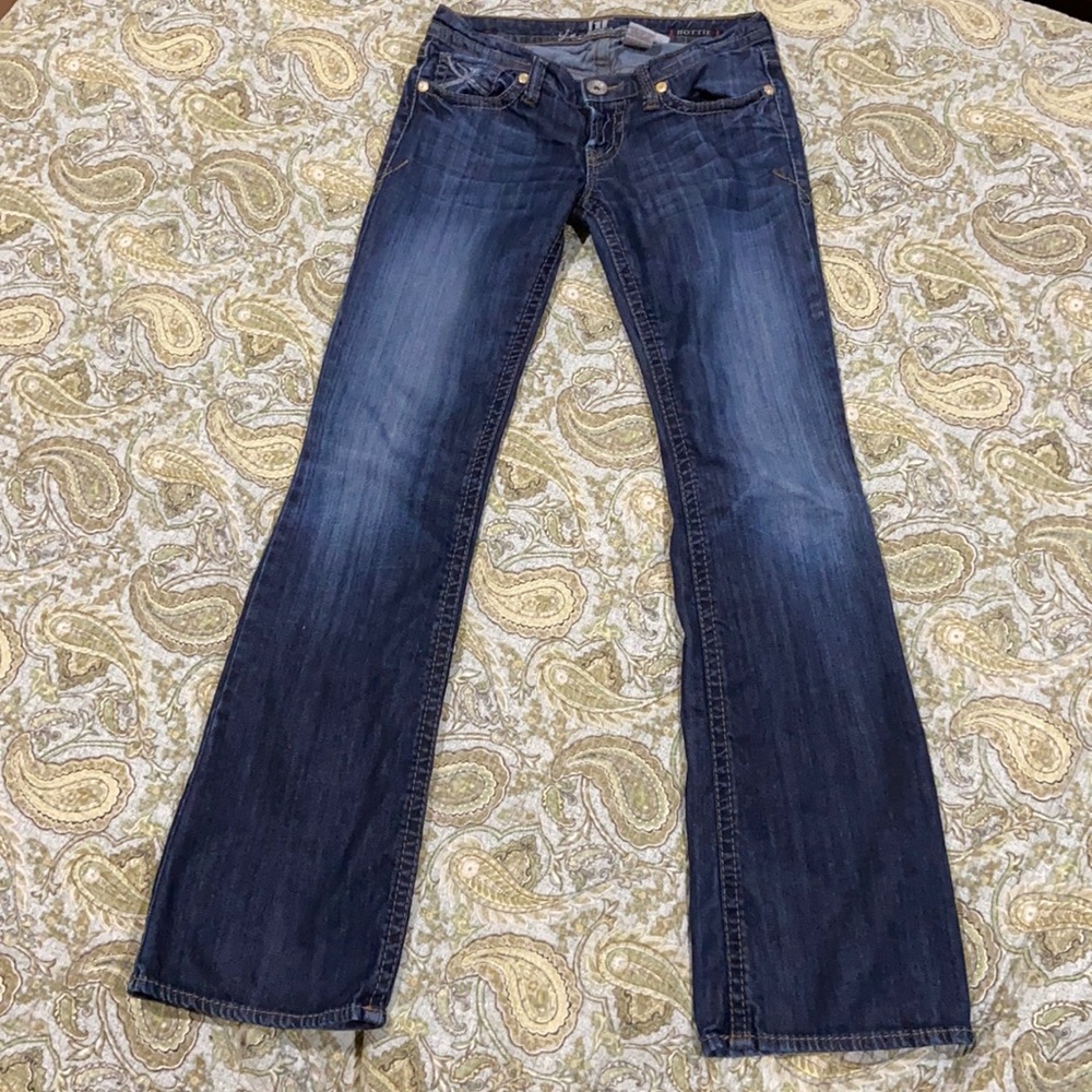 It Jeans! Hottie. Size 26R. Boot cut.